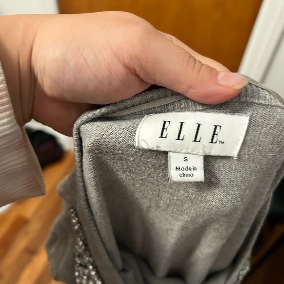 ELLE JEWELED COLLAR SHORT SLEEVE SWEATER - Picture 4 of 4